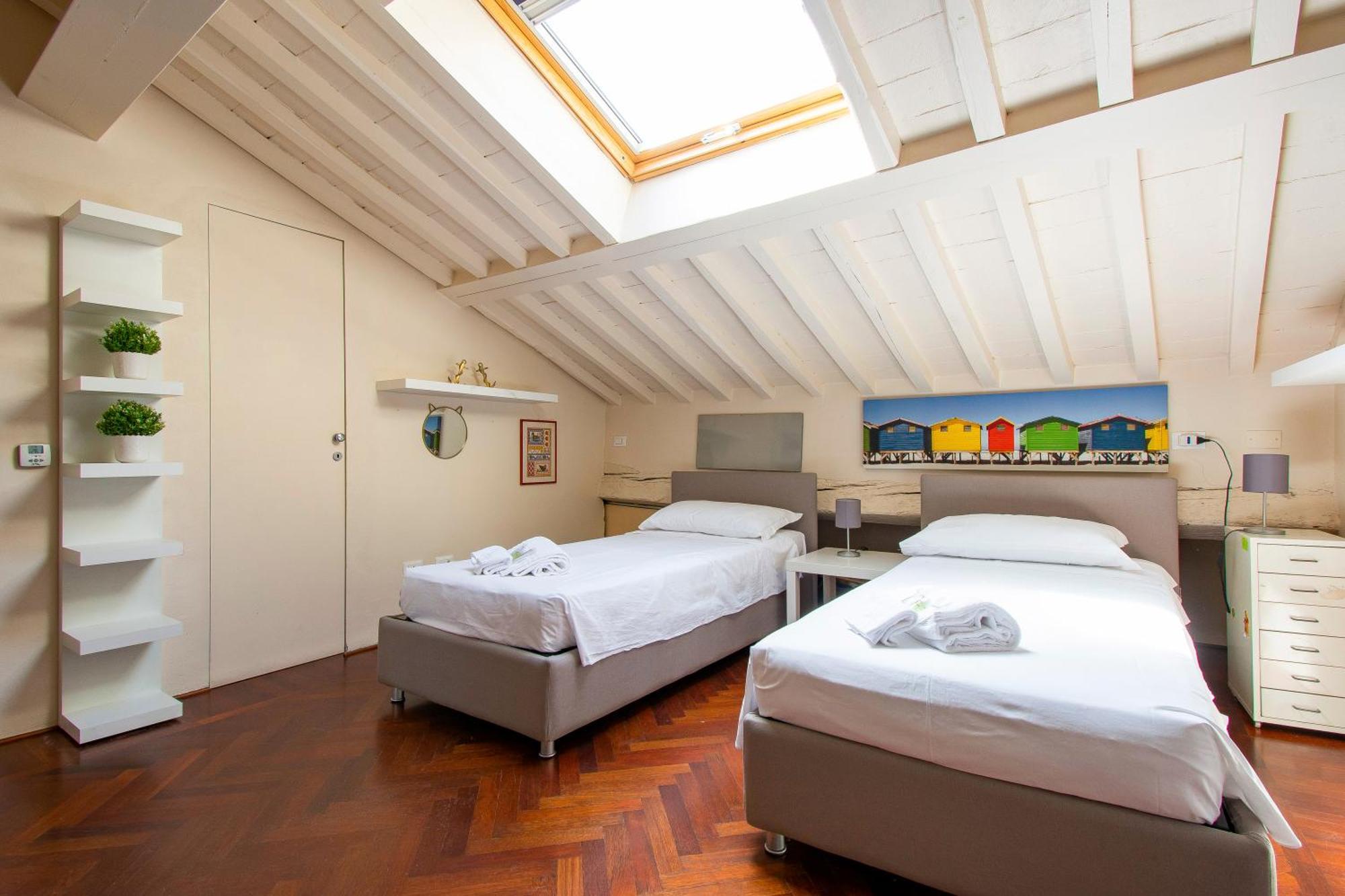 Pampurio On The Roofs Apartment ปิซา ภายนอก รูปภาพ
